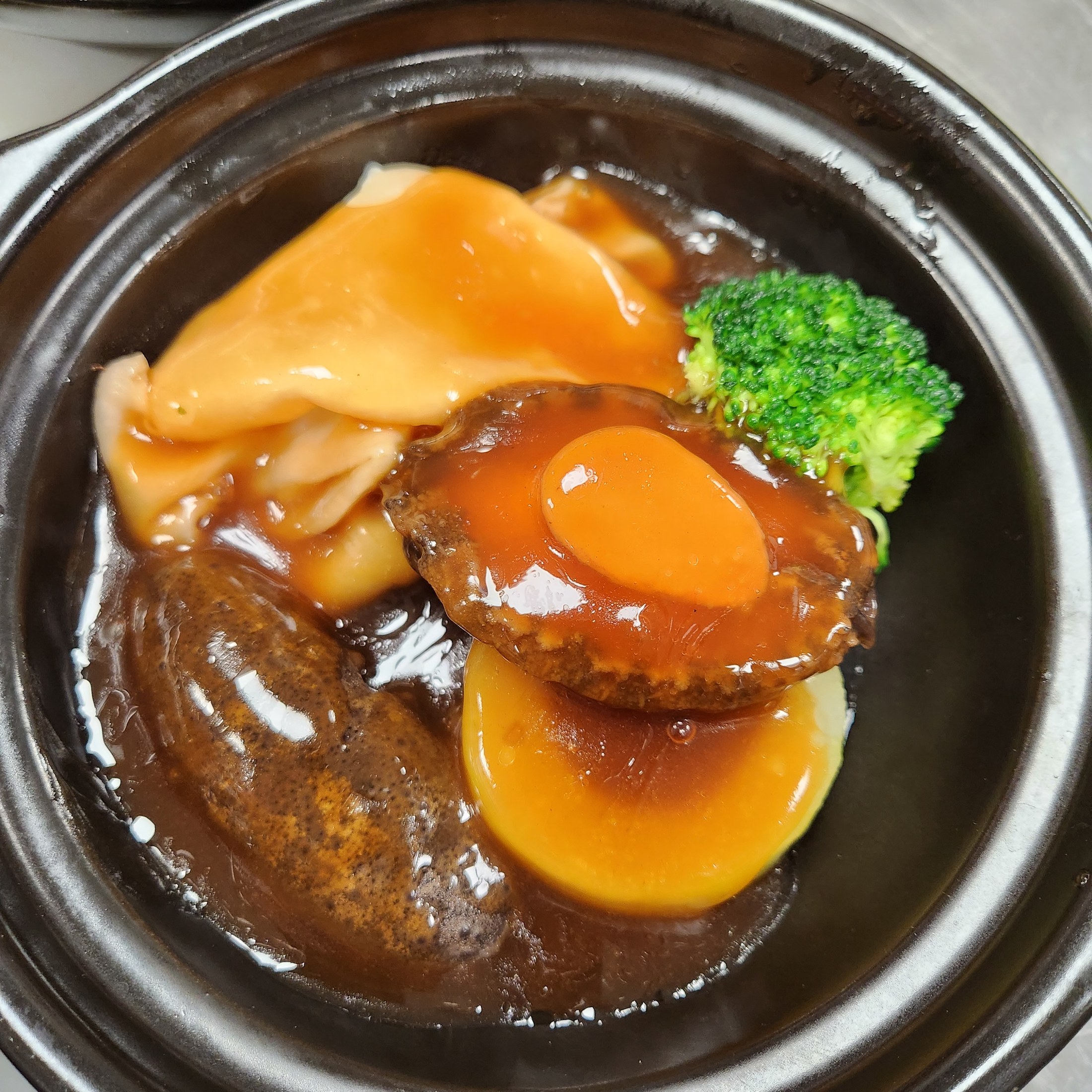 Dock3366 abalone clay pot dish